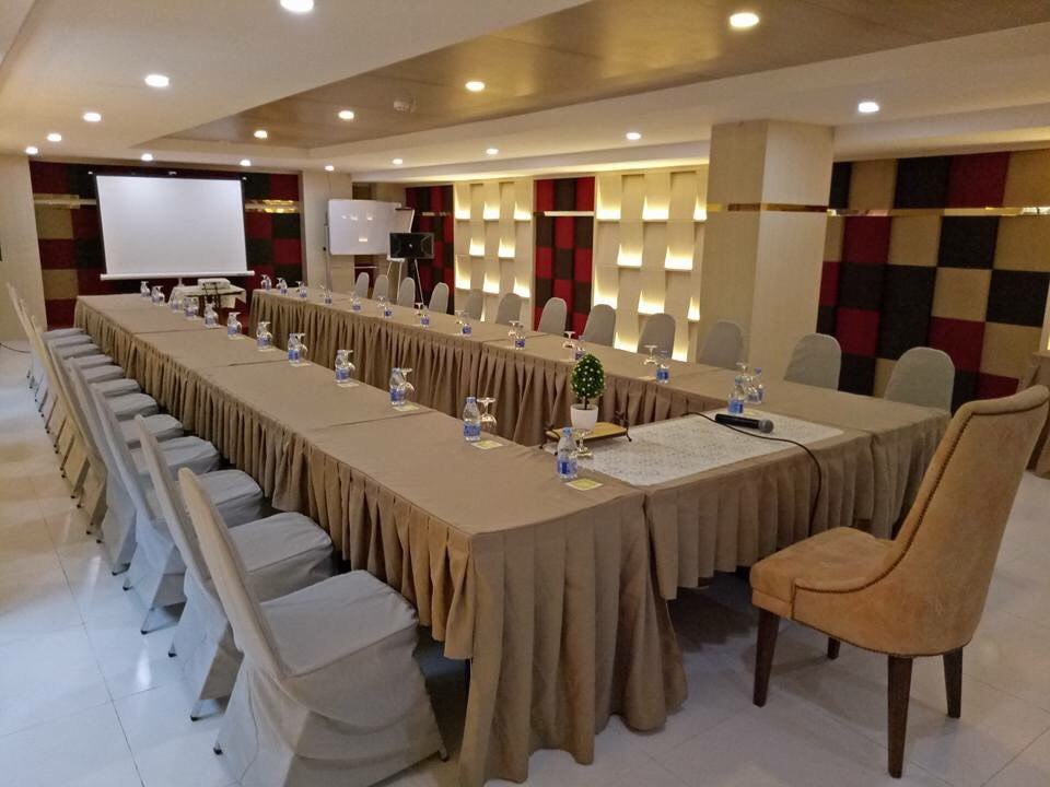ห้องประชุมแบบ Boardroom